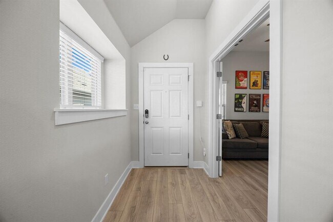 Photo - 4807 Portillo Way