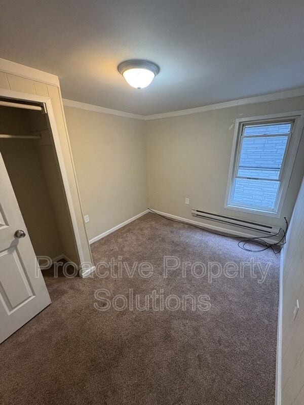 Photo - 850-850 Capouse Ave