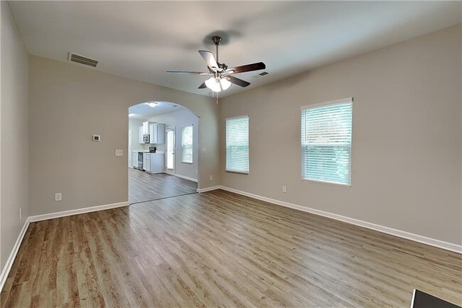 Photo - 345 Westridge Cir