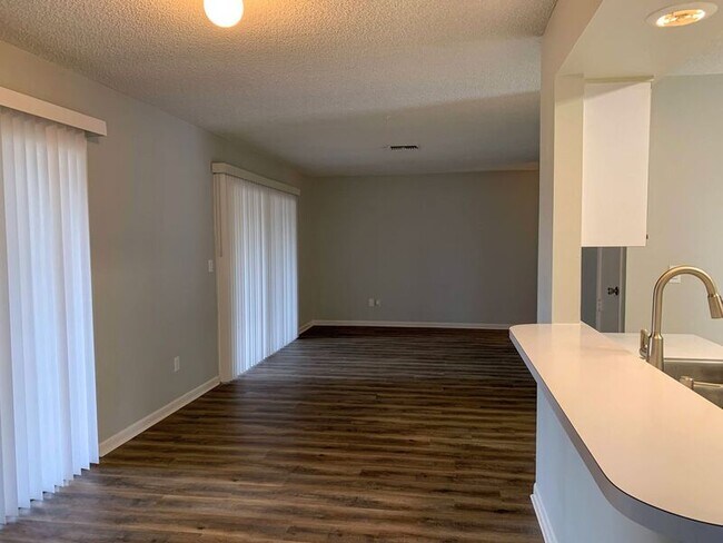 Photo - 2044 Finland Dr