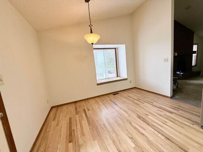 Photo - Beautifully Updated 5 Bedroom Rockrimmon Ranch Home Backing to Open Space