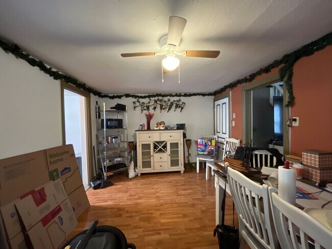 Photo - 2280 Main St Unit 3