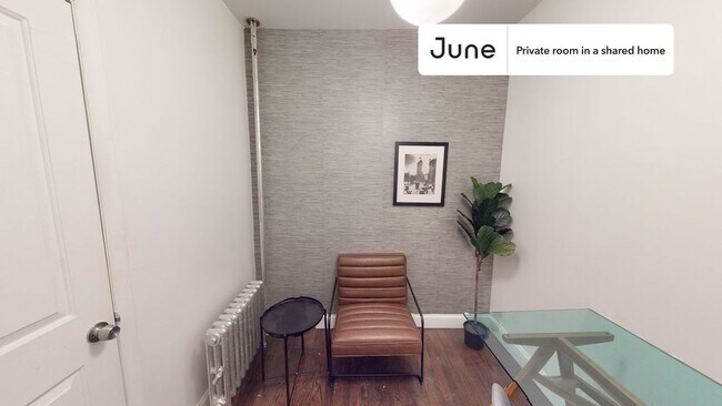 Room in Shared 3 bed/1 bath home in Prospect Heights
