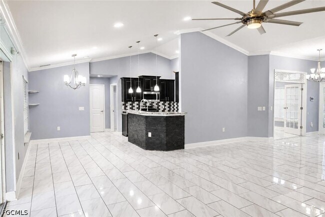 Photo - 432 Willowbrook Dr