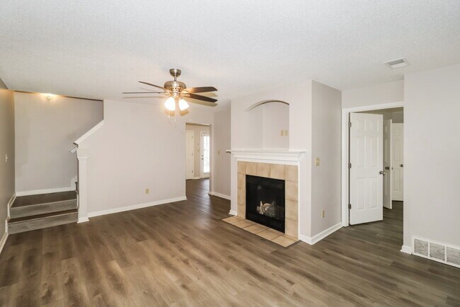 Photo - 1170 Whitten Rd