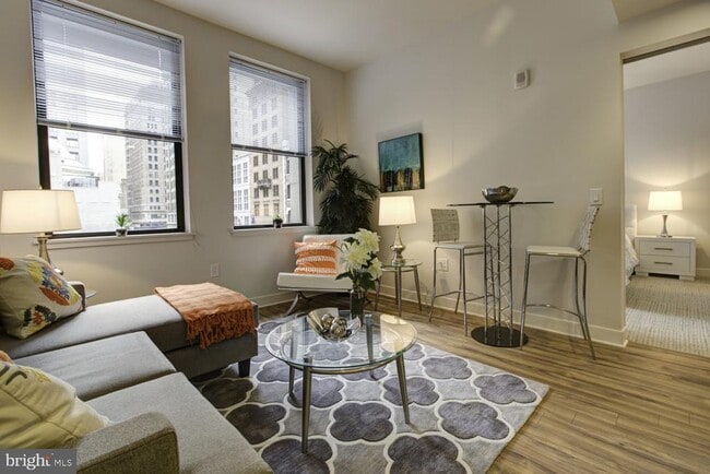 Building Photo - 42 S 15th St Unit 0B-1610 Rental