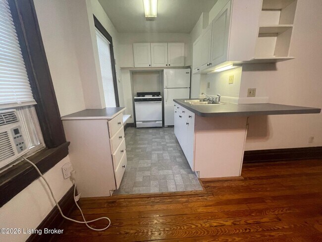 Photo - 1401 E Breckinridge St Unidad 4