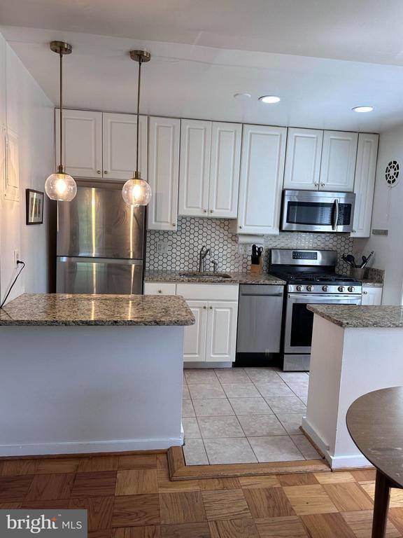 Photo - 6614 Boulevard View Unit B1