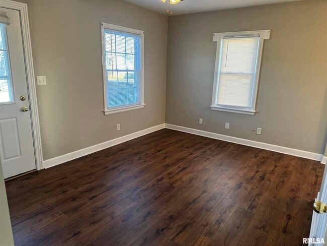 Photo - 3637 Johnson Ave