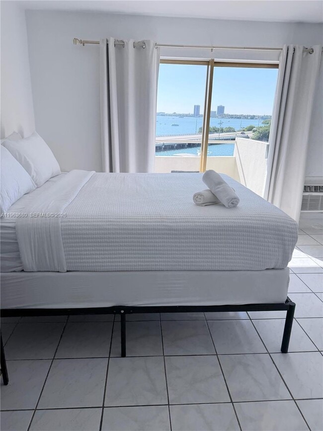 Photo - 7904 West Dr Unit 411