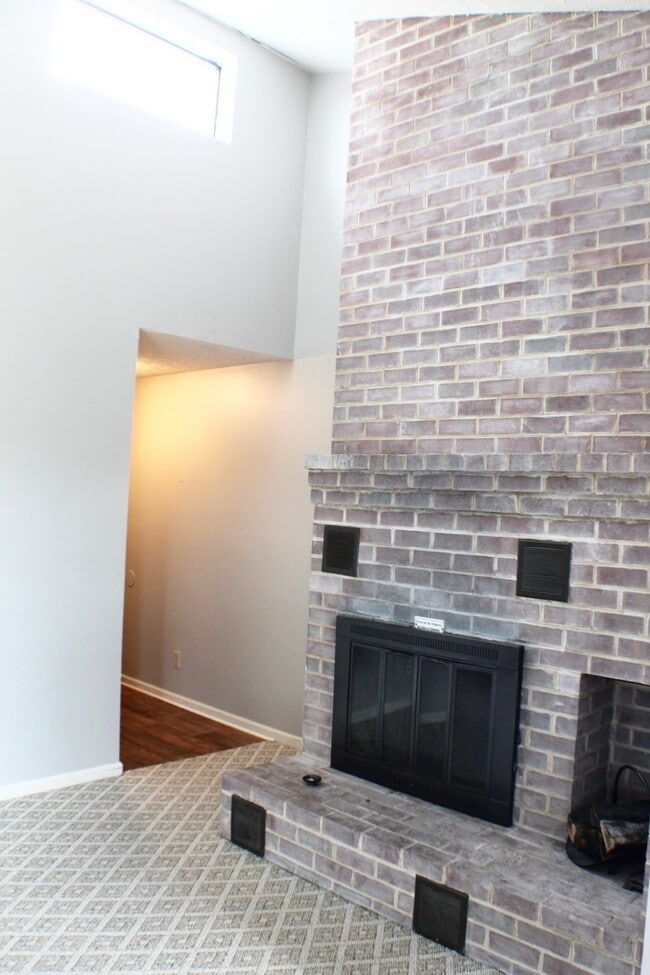 Photo - 1026-11 Blue Ridge Dr