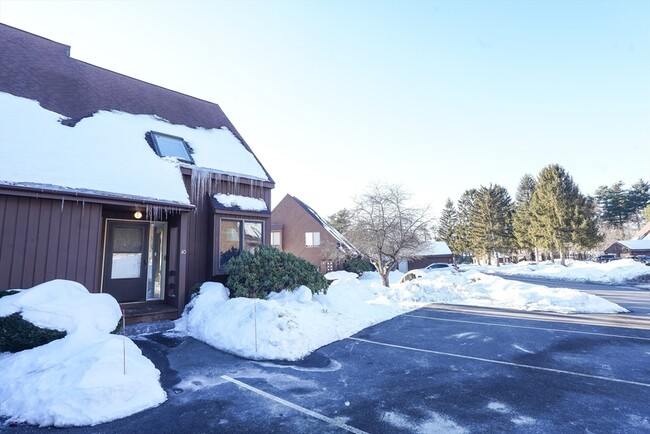 Photo - 40 Spring Cove Rd Unit 40