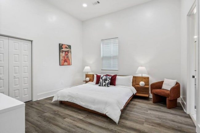 Photo - 2524 Cleveland Ave Unit 2524