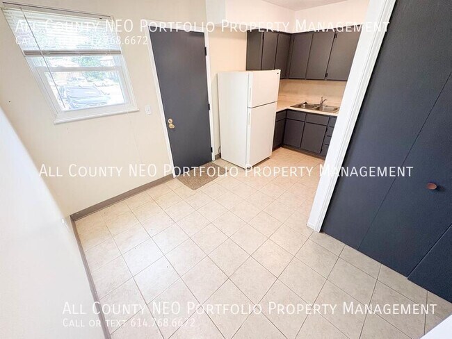 Photo - 2712 Brianlane Blvd Unit B