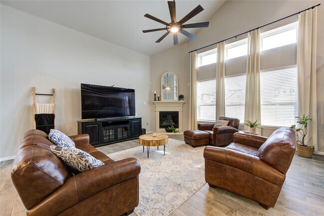 Photo - 5439 Rustic Ruby Dr