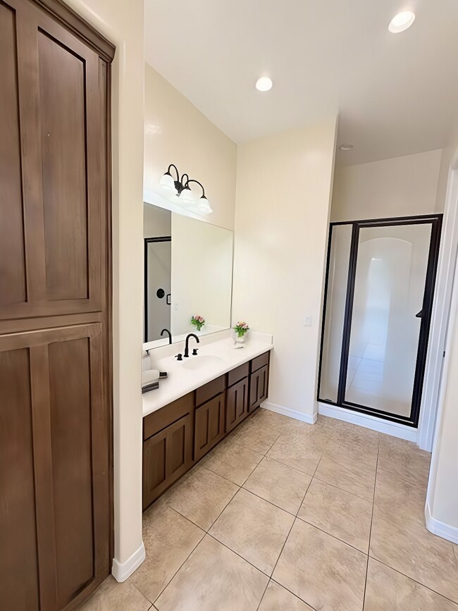 Photo - 5998 N 78th St Townhome