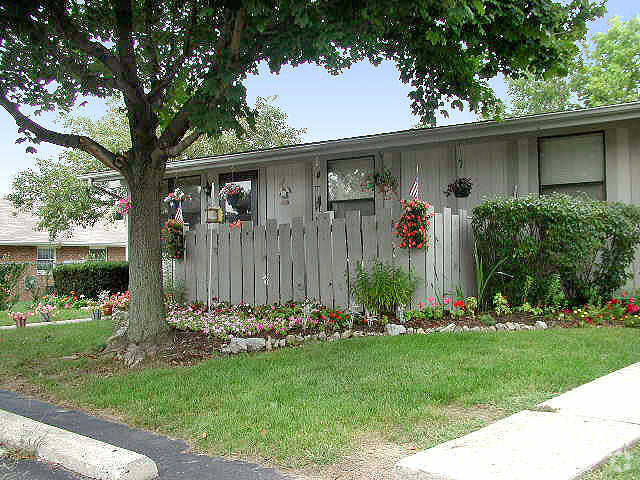 Parkville Apartments - Parkville Apts