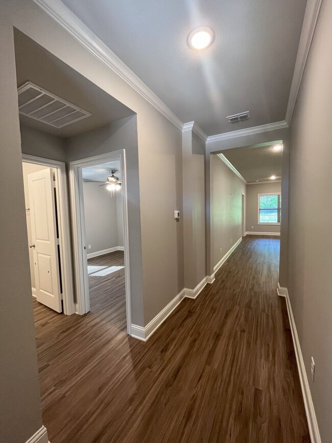 Photo - Country Heights #1102