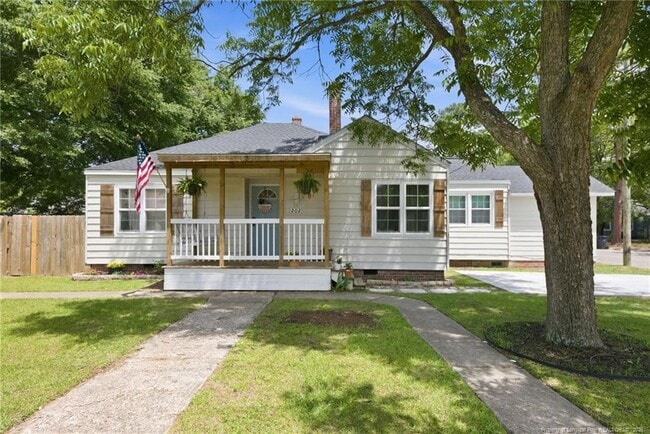 Photo - 202 N Jackson St