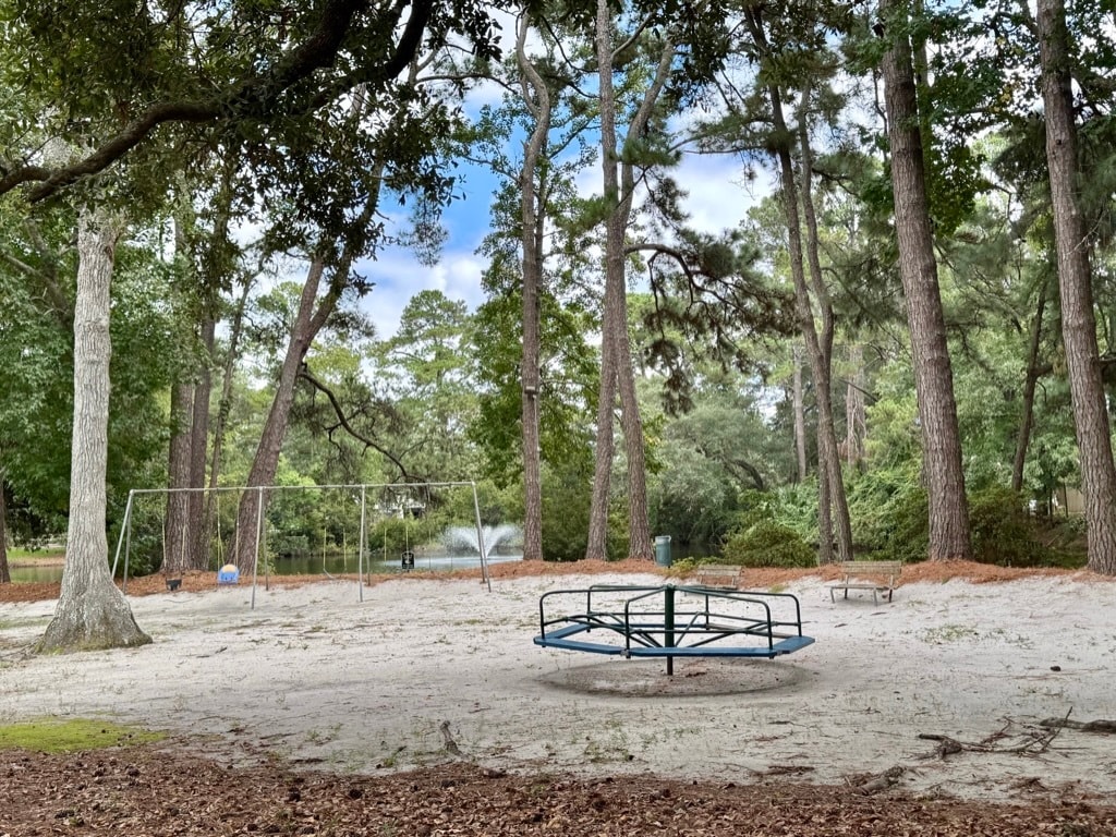 Photo - 100 Mathews Dr Unit #17