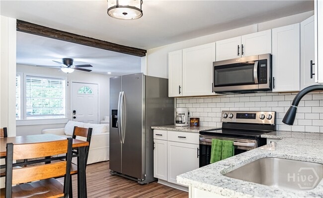 Photo - 217 Wesley St