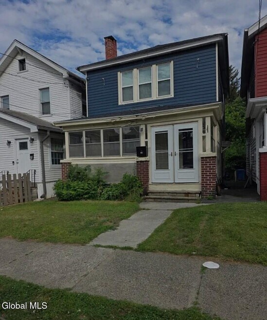 19 Pennsylvania Ave