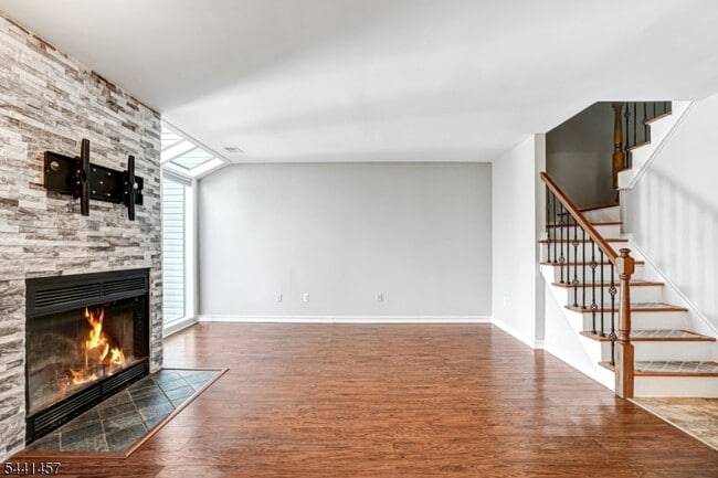 29 Encampment Dr