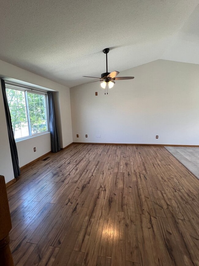 Photo - 4 Bedroom, 2 Bath Home for Rent