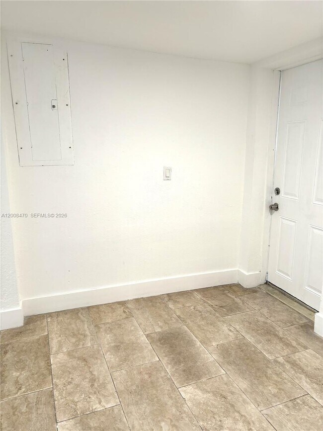 Photo - 1416 SW 33rd Ct