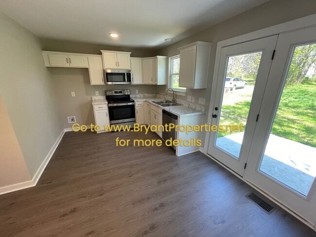 Photo - Springfield -  3 Bedroom - 2 Bath
