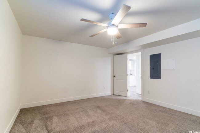 6647 Dallas Kyle Dr Unidad Basement
