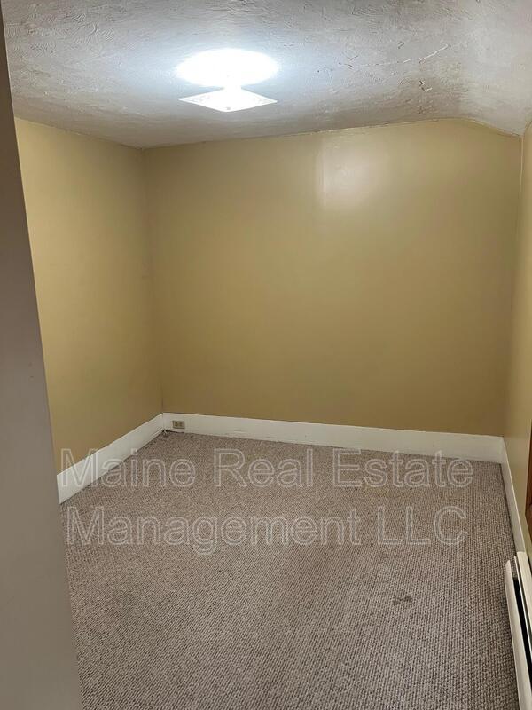 76 Patten St Unit Apt. 2 Condo for Rent in Bangor, ME