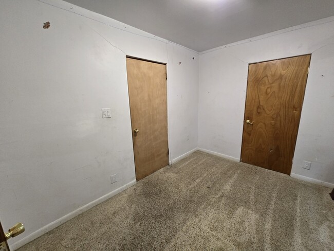 Photo - 902 7th Ave N