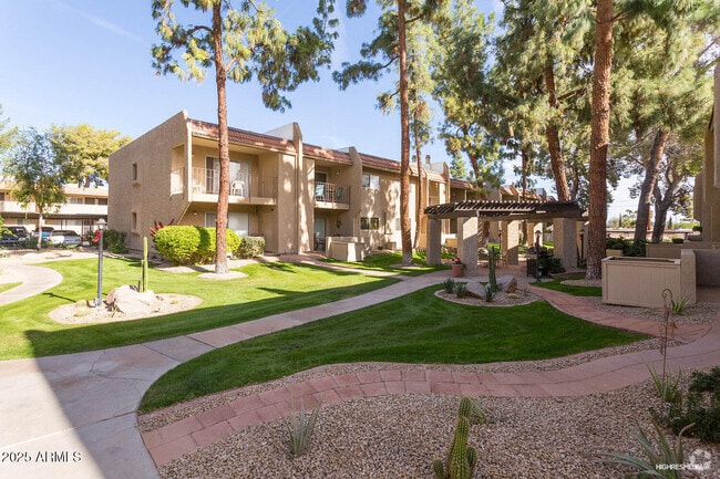 Building Photo - 7436 E Chaparral Rd Unit B204 Rental