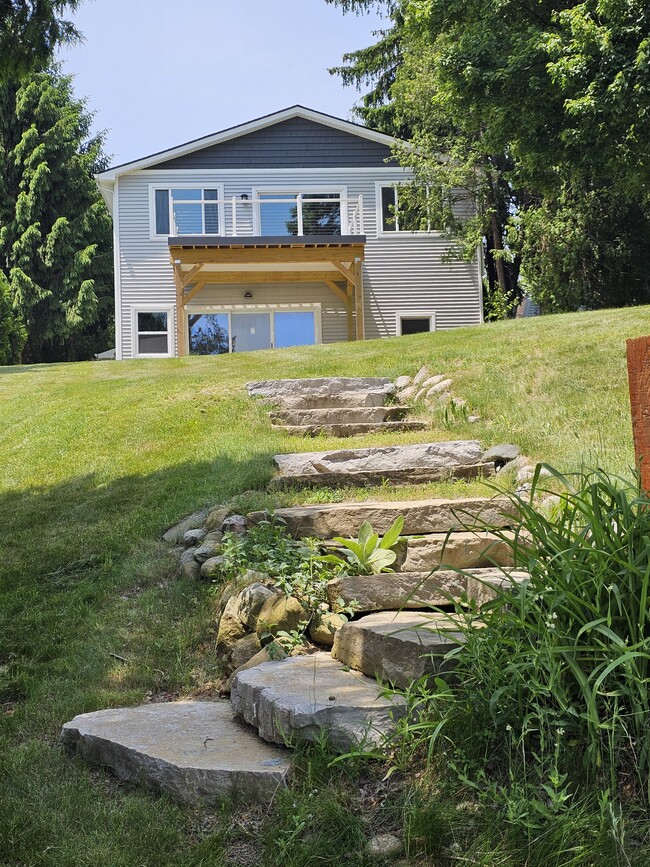 Photo - 4822 Hillcrest Dr