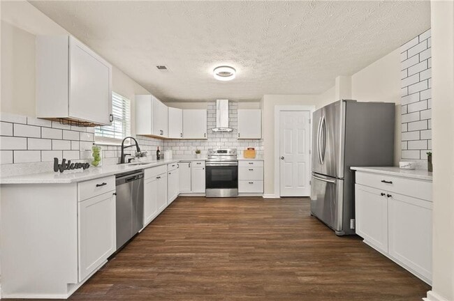 Photo - 211 Millstone Dr