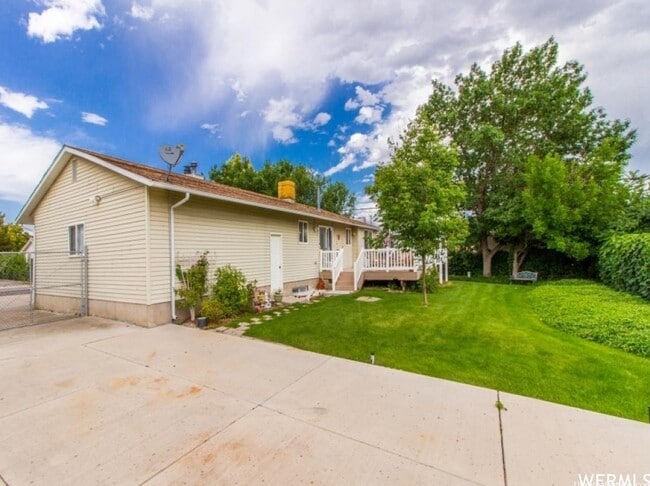 Photo - 1743 W 12050 S