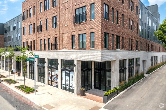 Photo - Jaeger Square