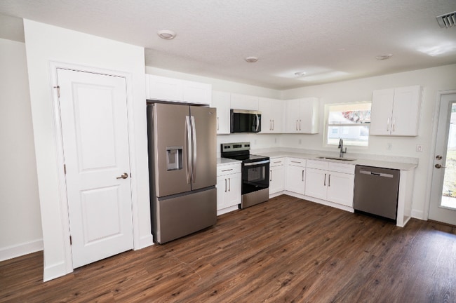 Photo - 10324 Tillery Rd