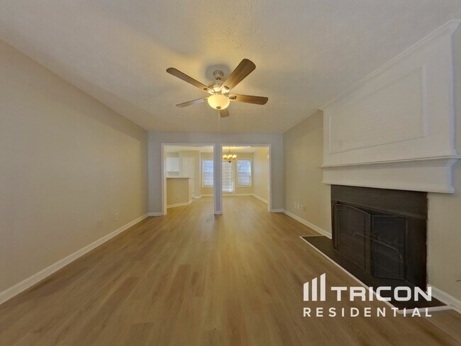 Photo - 3012 Nature Pass