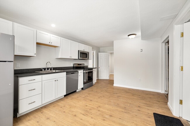 Photo - 137 Sandy Bottom Rd