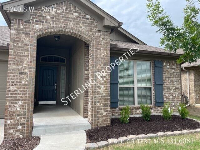 1240 SW 158th St