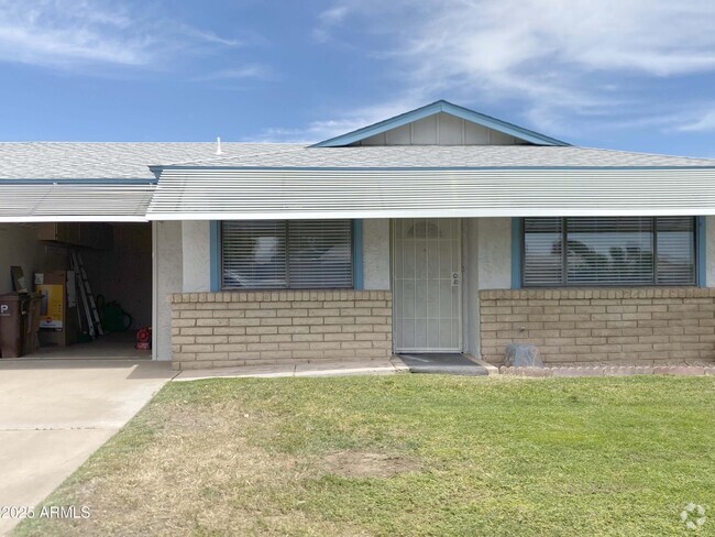 Building Photo - 10417 N 95th Dr Rental
