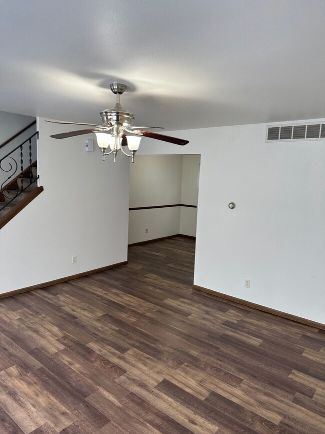 Photo - Large 2 bedroom townhomes with carport