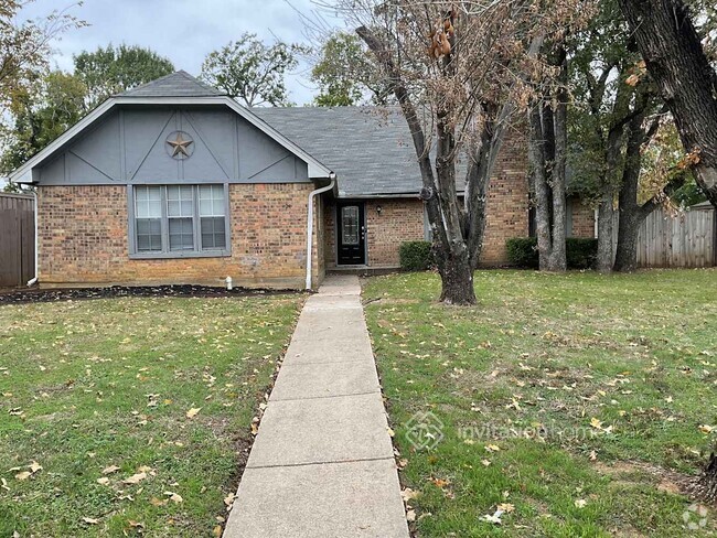 Building Photo - 24 Lakewood Dr Rental