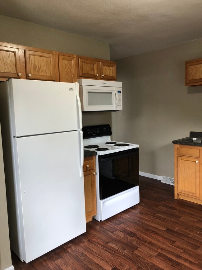 Photo - 517 Madison Avenue Unit 1