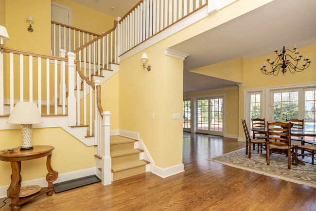 Photo - 66 W Gate Rd