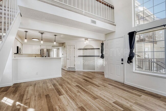 Photo - 13704 E Lehigh Ave