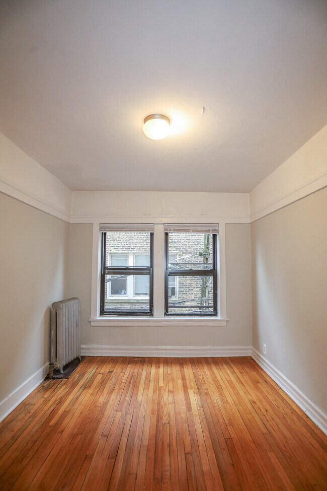 Photo - 7453 N Greenview Ave Unit #318