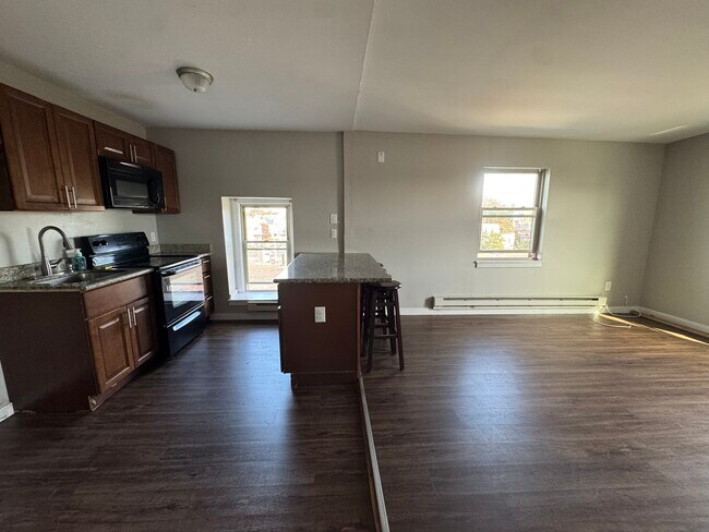 Photo - 4929 N 6th St Unit 3